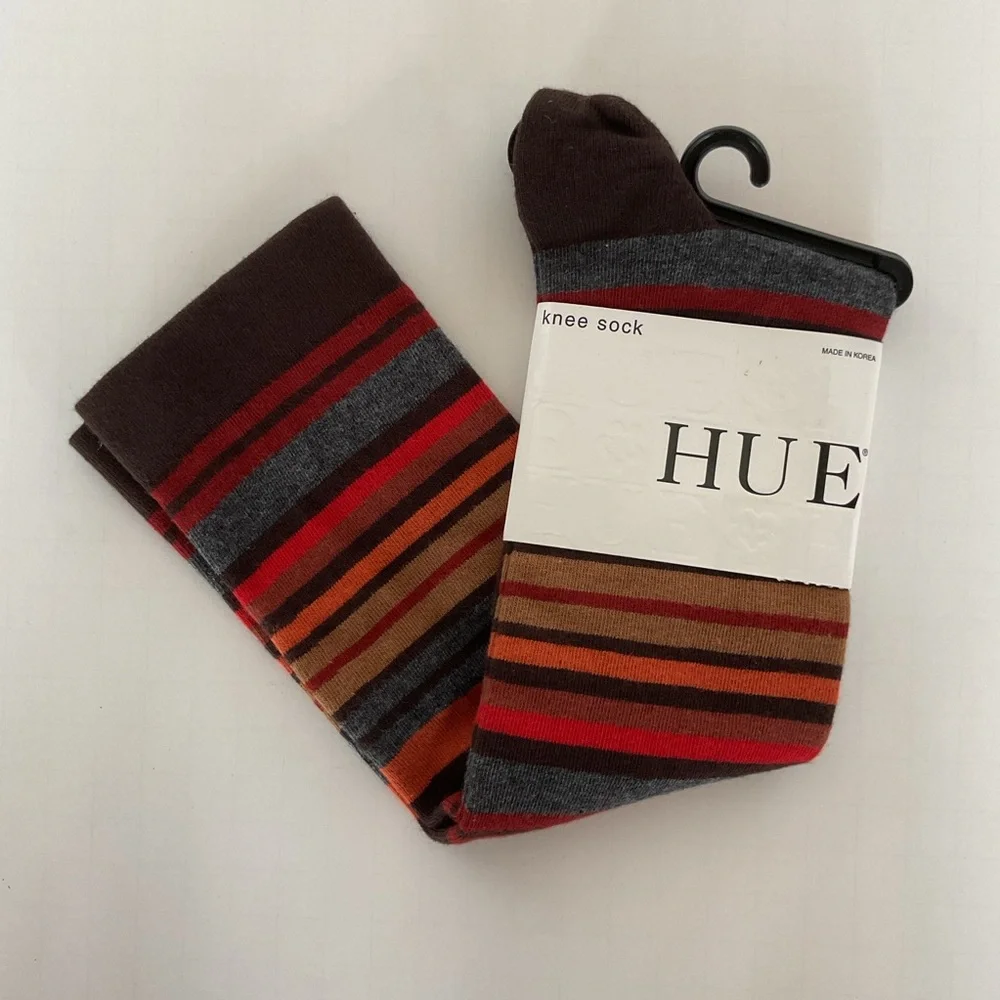 Hue NWT Knee socks OS
